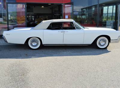 Lincoln Continental 4-door Convertible
