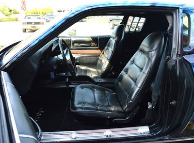 Dodge Charger SE 360cui V8