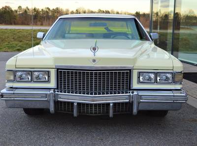 Cadillac Coupe DeVille