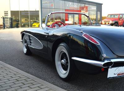 Corvette C1 Resto-Mod LT1