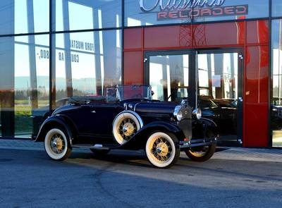 Ford Model A De Luxe Roadster