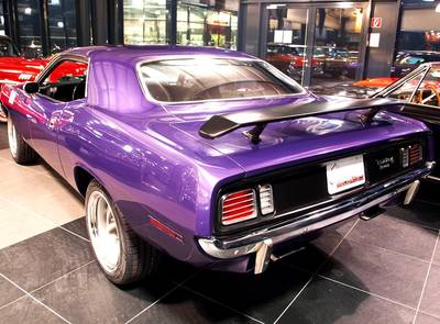 Plymouth Cuda 440 "Six-Pack"