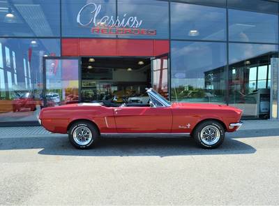Ford Mustang V8 302cui J-Code