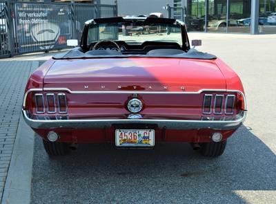 Ford Mustang V8 302cui J-Code