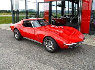 Corvette Stingray 454cui 365hp frame-off