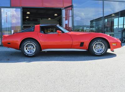 Chevrolet Corvette T-Top