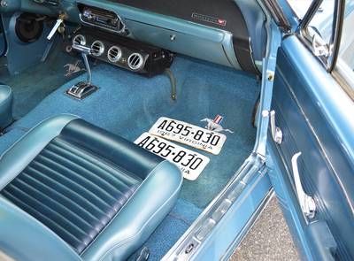 Ford Mustang Coupe 289 V8, 4V