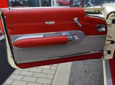 Cadillac Sedan DeVille 390cui V8