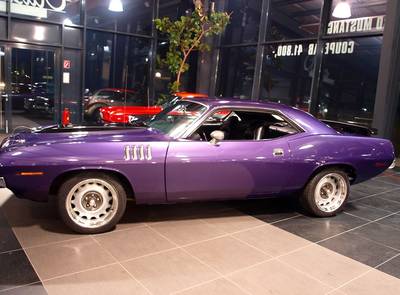 Plymouth Cuda 440 "Six-Pack"