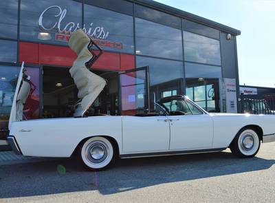 Lincoln Continental 4-door Convertible