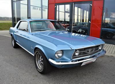 Ford Mustang Coupe 289 V8, 4V