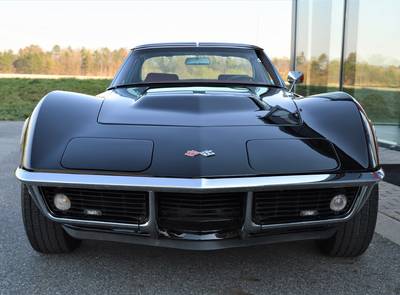 Corvette Stingray C3, 427cui 390hp Big Block