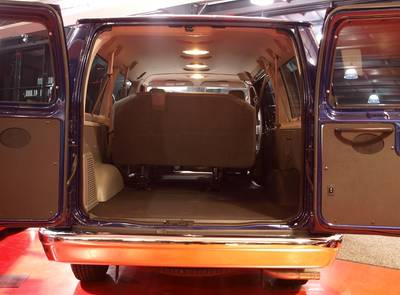 Ford E-150 XL Econoline