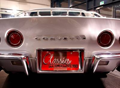 Corvette C2 Sting Ray 327 /300