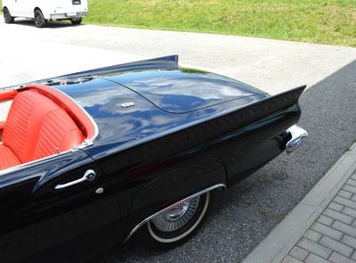 Ford Thunderbird 312cui V8