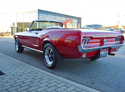 Ford Mustang V8 Cabrio