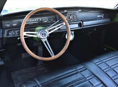 Plymouth Road Runner 383cui Big Block