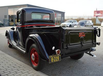 Ford Pickup V8 Flathead