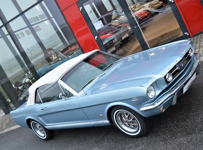 Ford Mustang GT Convertible