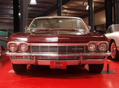 Chevrolet Impala SS 409 fastback