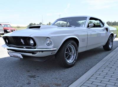 Ford Mustang Boss 429 NASCAR