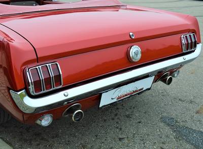 Ford Mustang GT K-Code Cobra V8