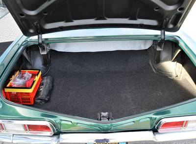 Chevrolet Impala V8 Convertible