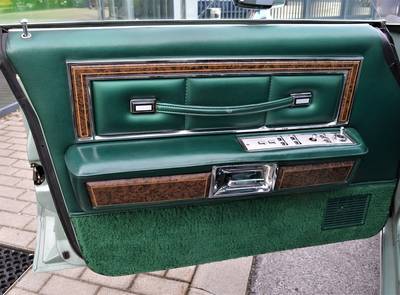 Lincoln Continental 460cui V8