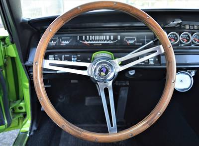 Plymouth Road Runner 383cui Big Block