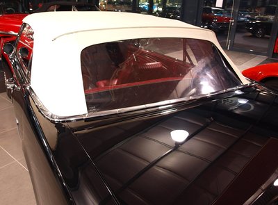 Ford Mustang 260 V8