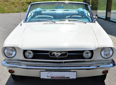 Ford Mustang GT Convertible