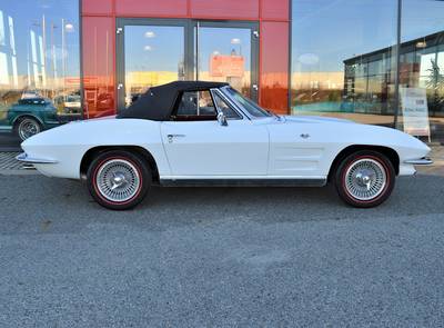 Corvette Sting Ray C2 Cabrio 300hp