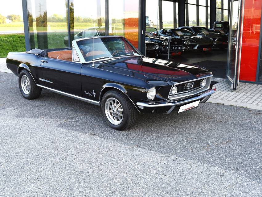 Ford Mustang V8 302cui Cabrio