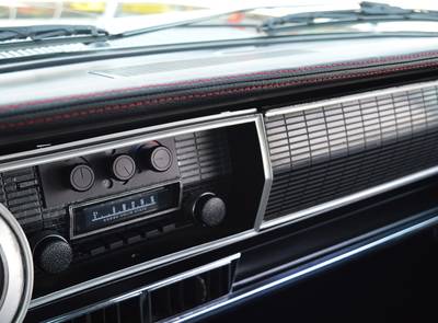 Dodge Charger 383cui 5-Gang