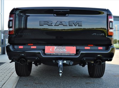 Ram LIMITED Night Edition, Crew Long Bed