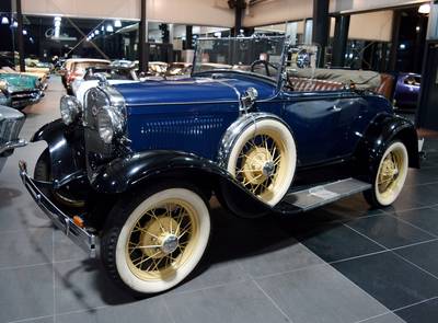 Ford Model A De Luxe Roadster