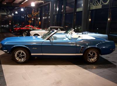 Ford Mustang 302 Cabrio