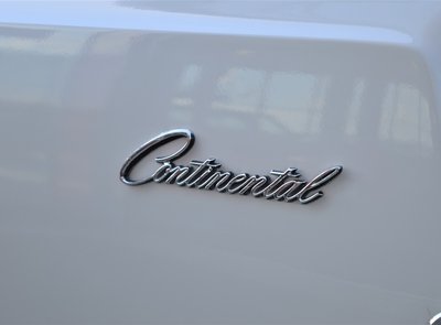 Lincoln Continental 4-door Convertible