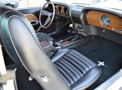Ford Mustang Boss 429 NASCAR
