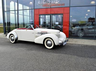 Cord 812 Supercharged Convertible Pheaton