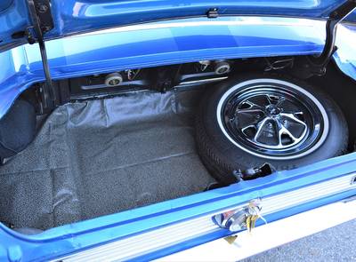 Ford Mustang Fastback A-Code