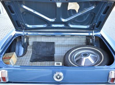 Ford Mustang Cabrio V8 ERSTBESITZ