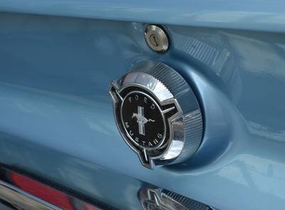 Ford Mustang Coupe 289 V8, 4V