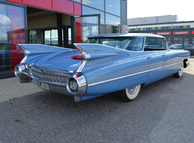 Cadillac Series 62 "Flattop"