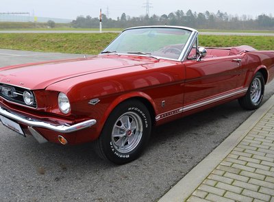 Ford Mustang GT K-Code Cobra V8
