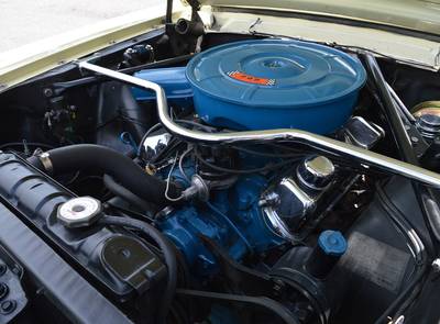 Ford Mustang V8 Convertible