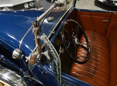 Ford Model A De Luxe Roadster