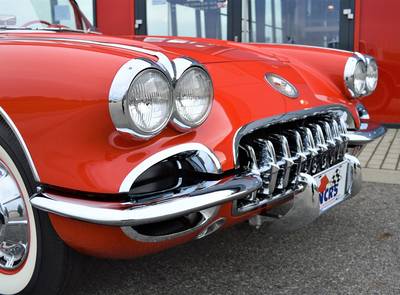 Corvette C1 Dual Top, 283cui 270hp