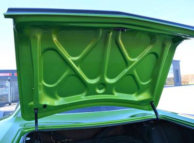 Plymouth Road Runner 383cui Big Block