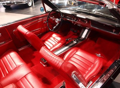 Ford Mustang 260 V8